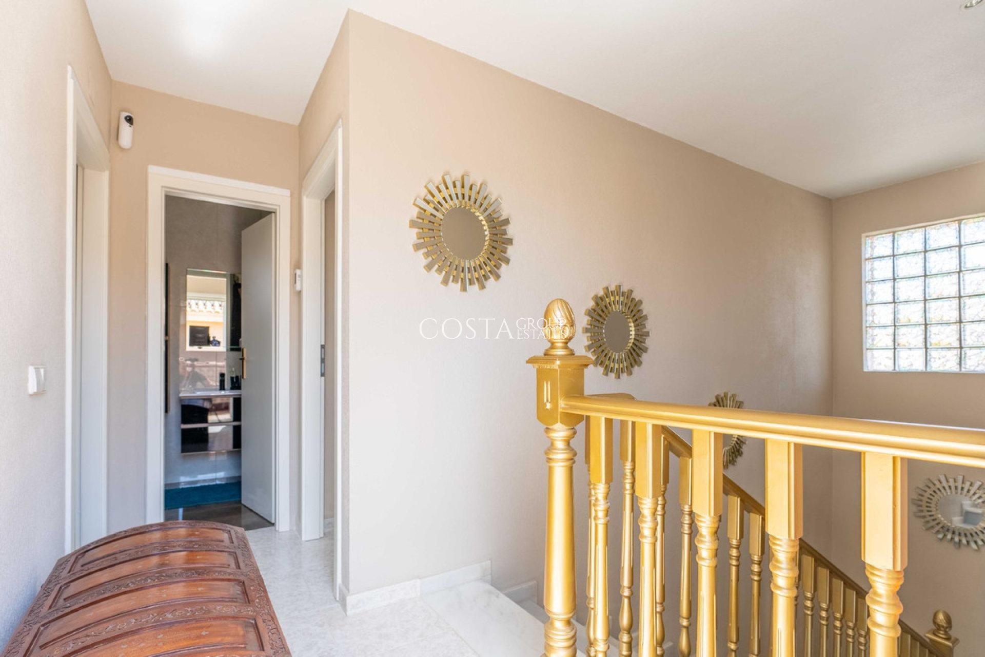 Resale - Villa -
Orihuela Costa - Punta Prima