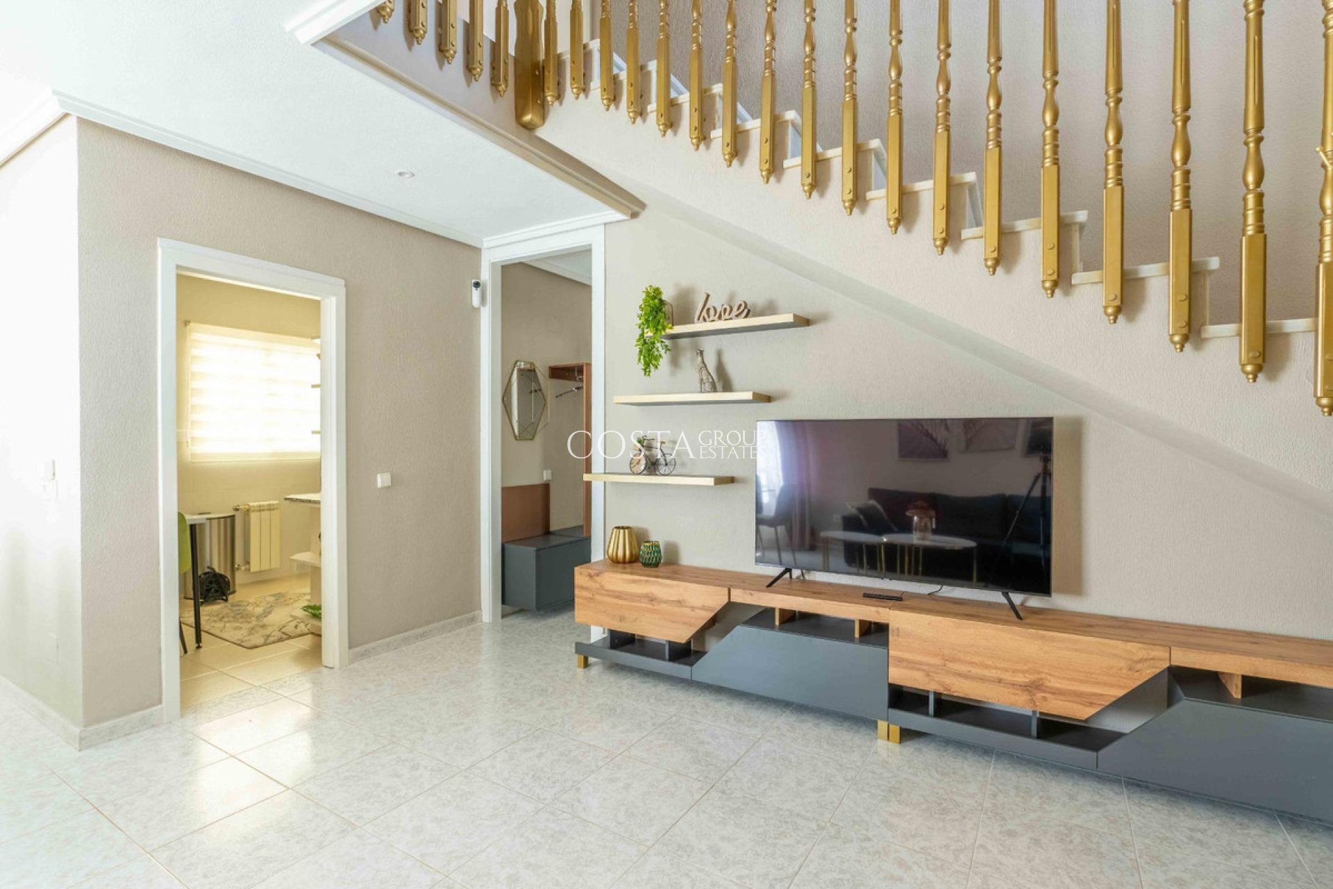 Resale - Villa -
Orihuela Costa - Punta Prima