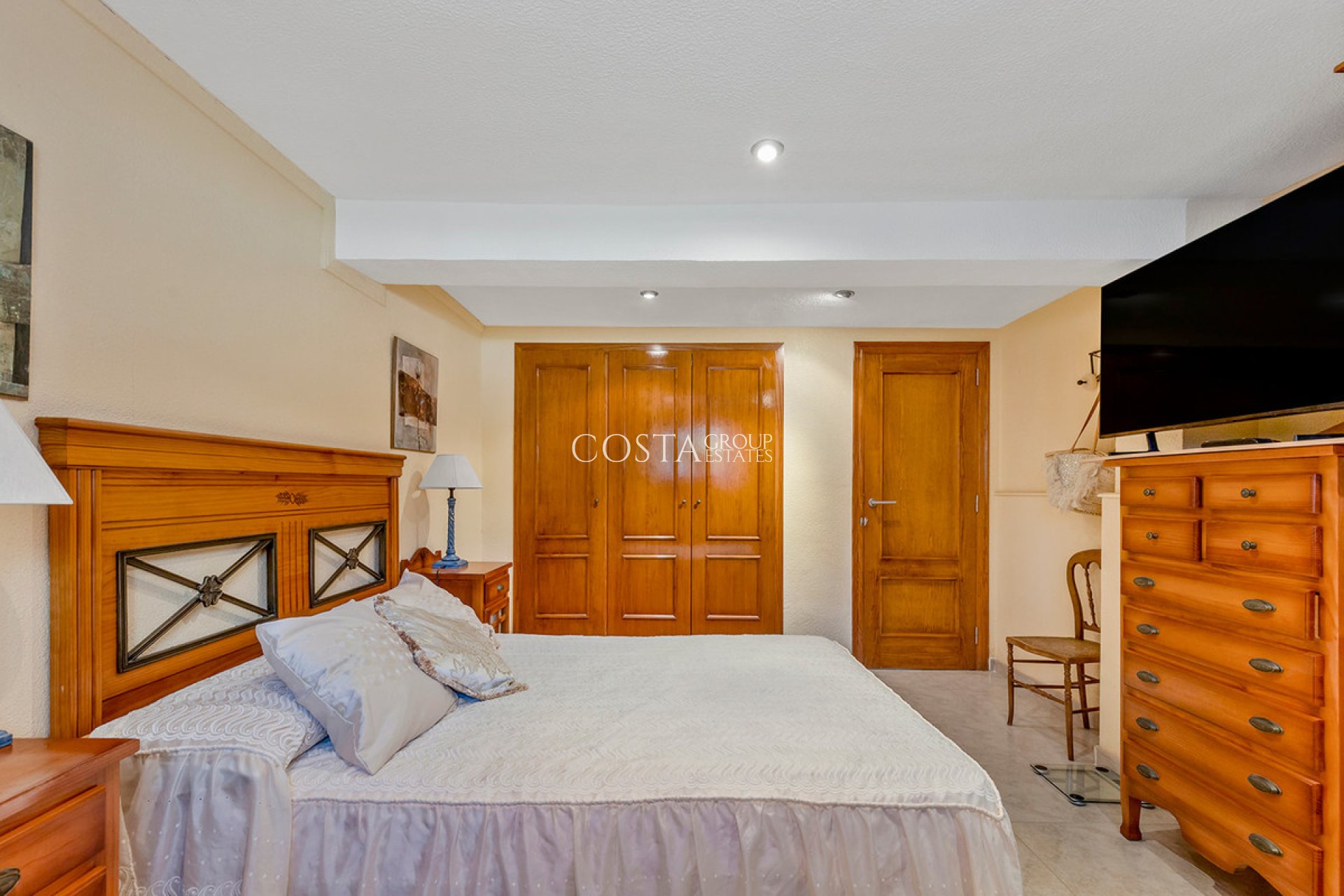 Resale - Villa -
Orihuela Costa - Rocio del Mar