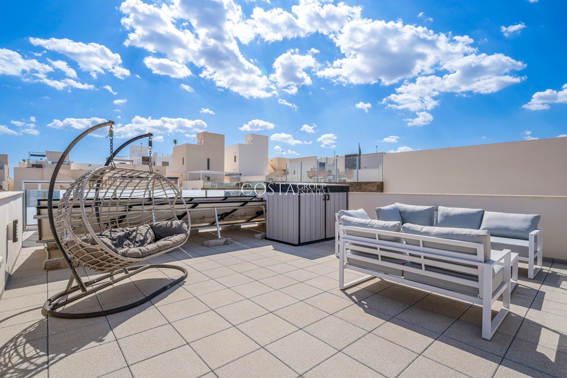 Resale - Villa -
Orihuela Costa - Villamartín