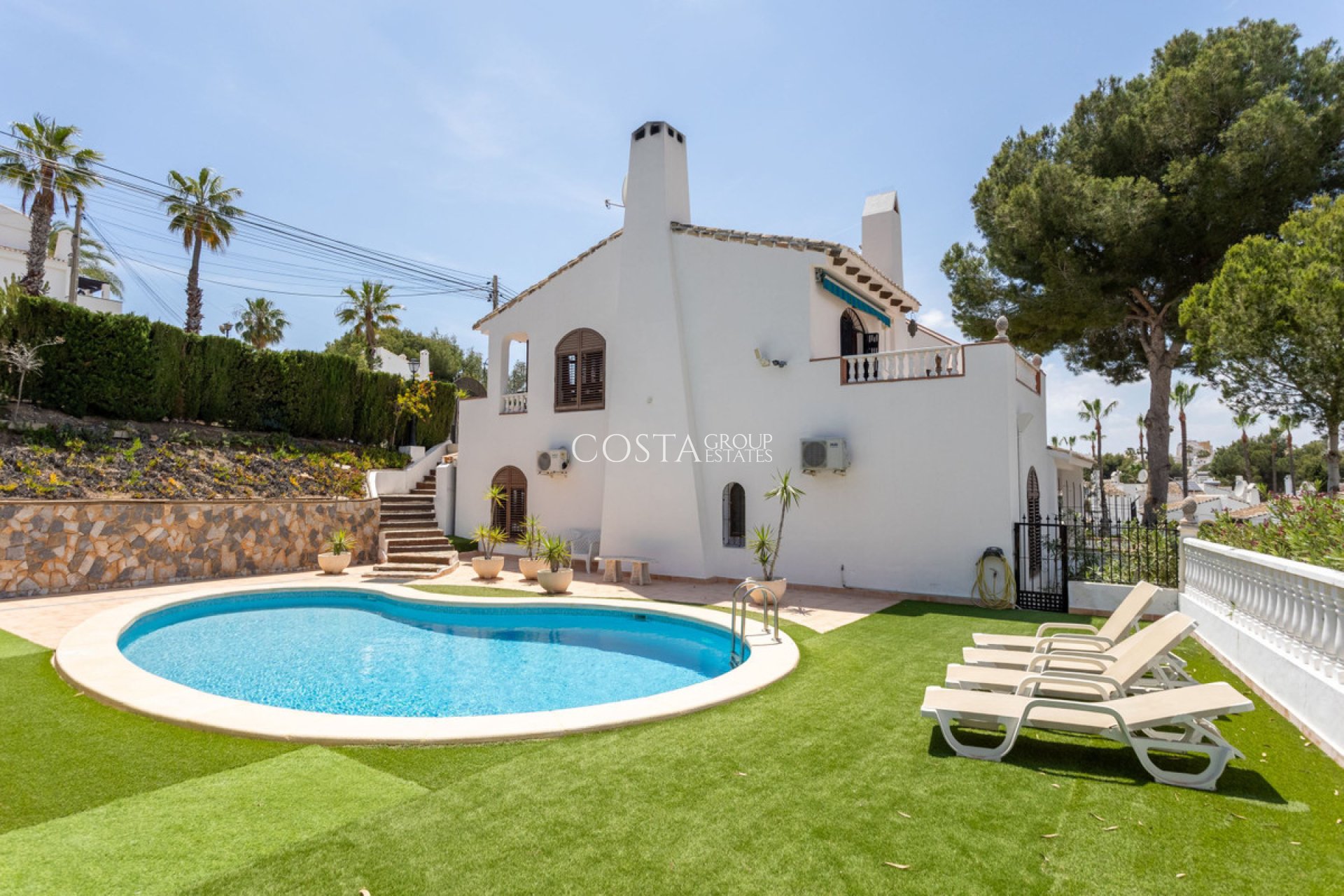 Resale - Villa -
Orihuela Costa - Villamartin