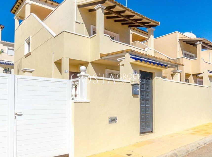 Resale - Villa -
Orihuela Costa - Villamartin