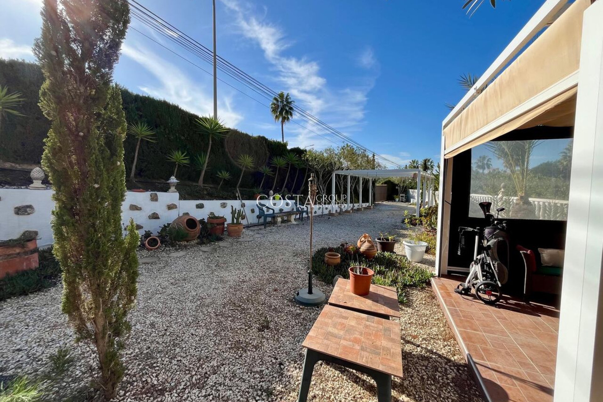 Resale - Villa -
Orihuela Costa - Villamartin