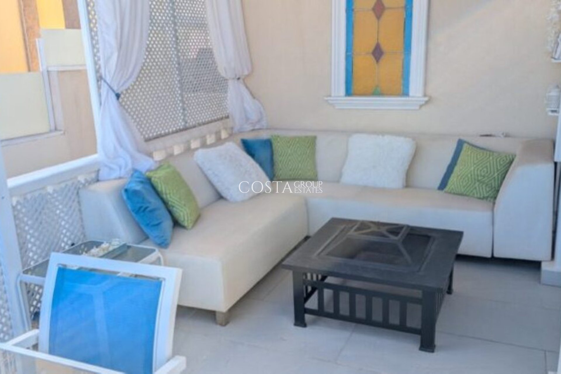 Resale - Villa -
Orihuela Costa - Villamartin