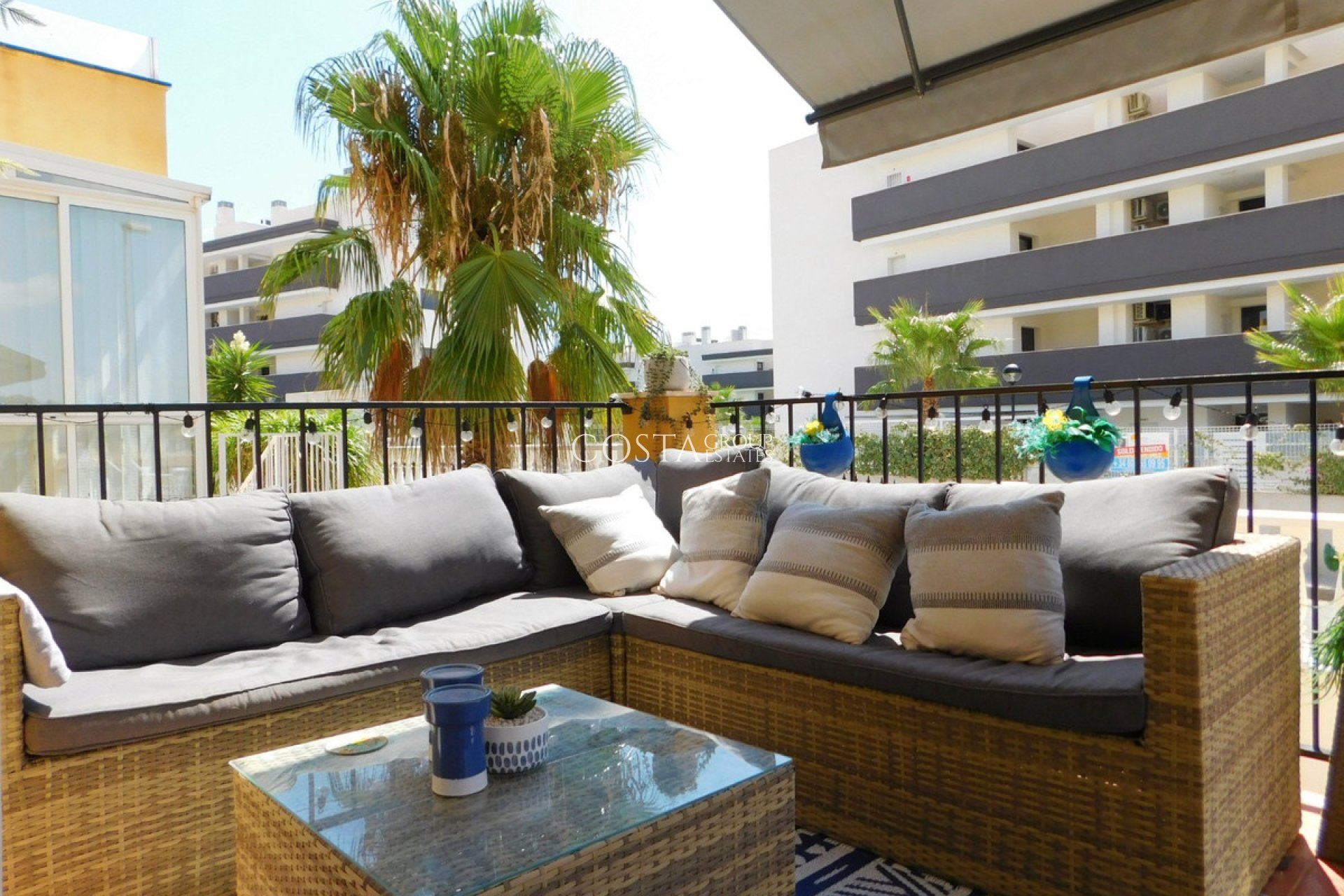 Resale - Villa -
Orihuela Costa - Villamartin