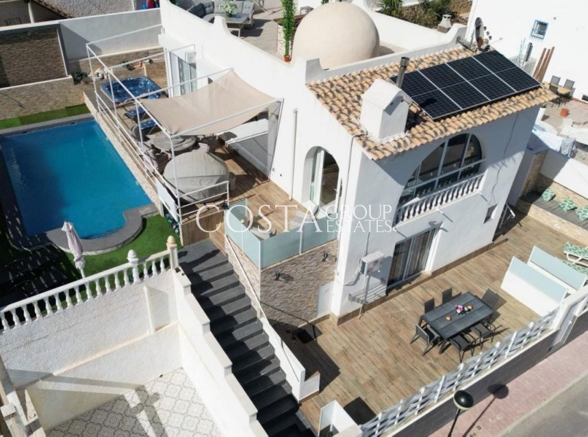 Resale - Villa -
Orihuela Costa - Villamartin