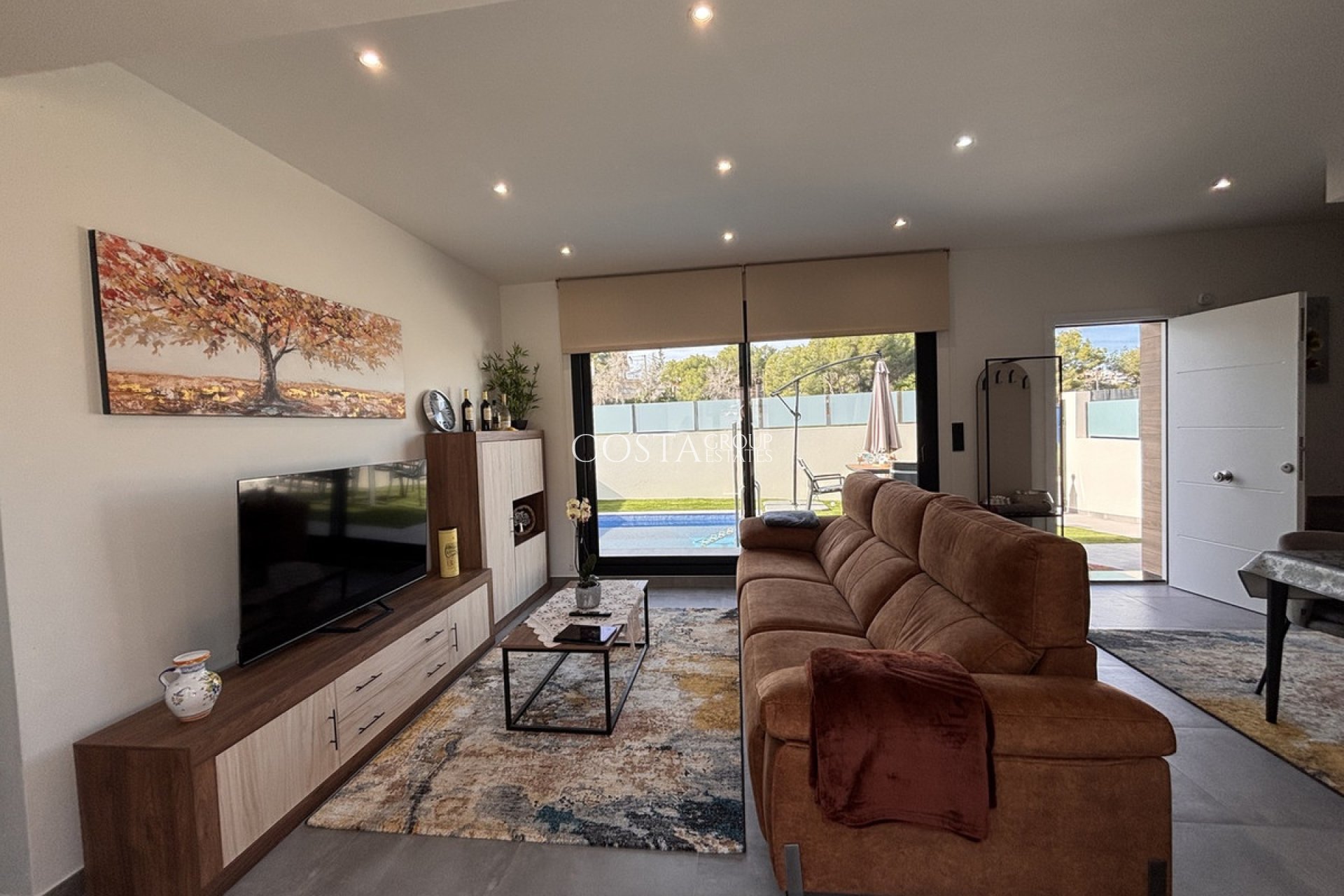 Resale - Villa -
Orihuela Costa - Villamartin