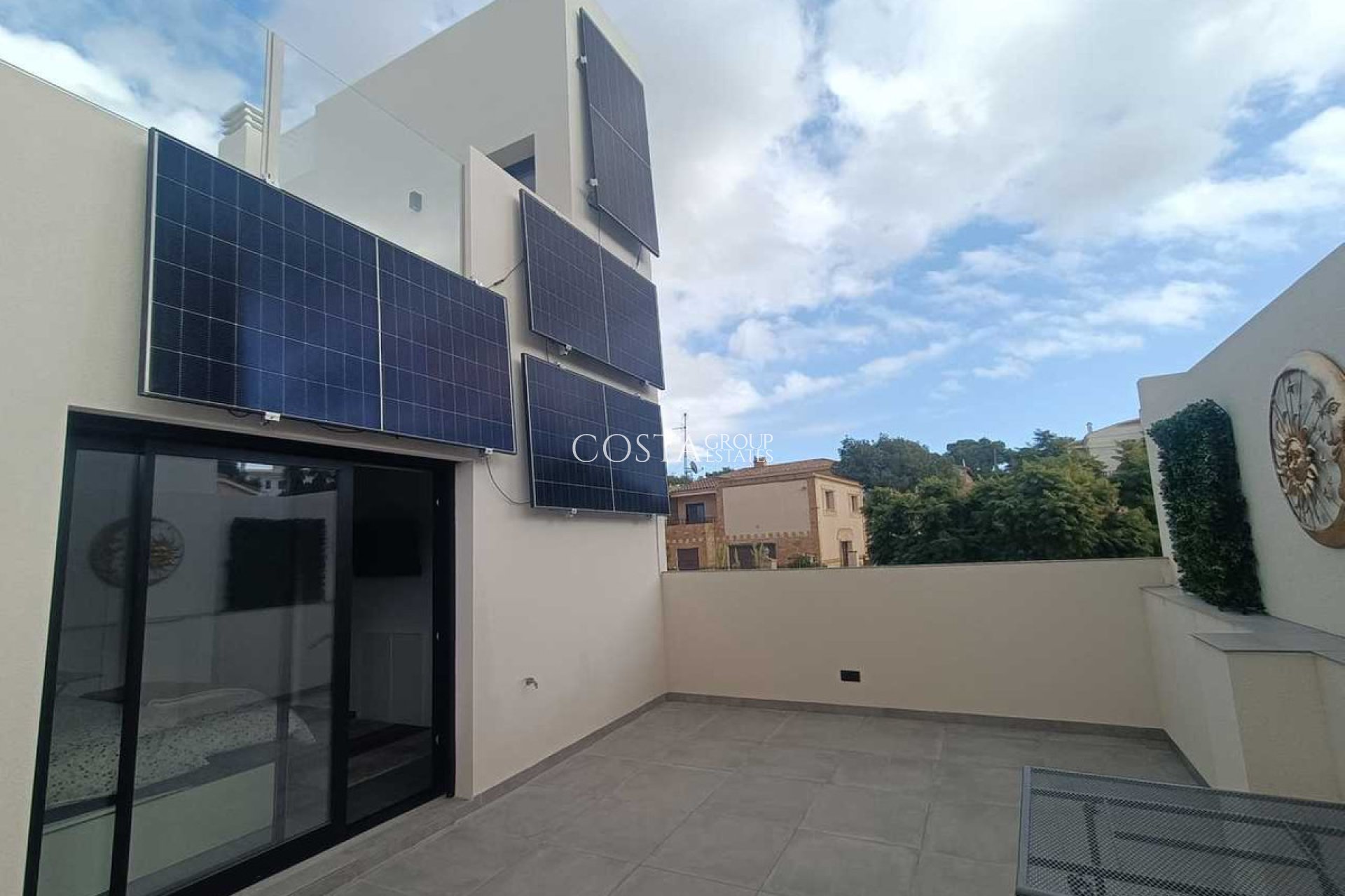 Resale - Villa -
Orihuela Costa - Villamartin