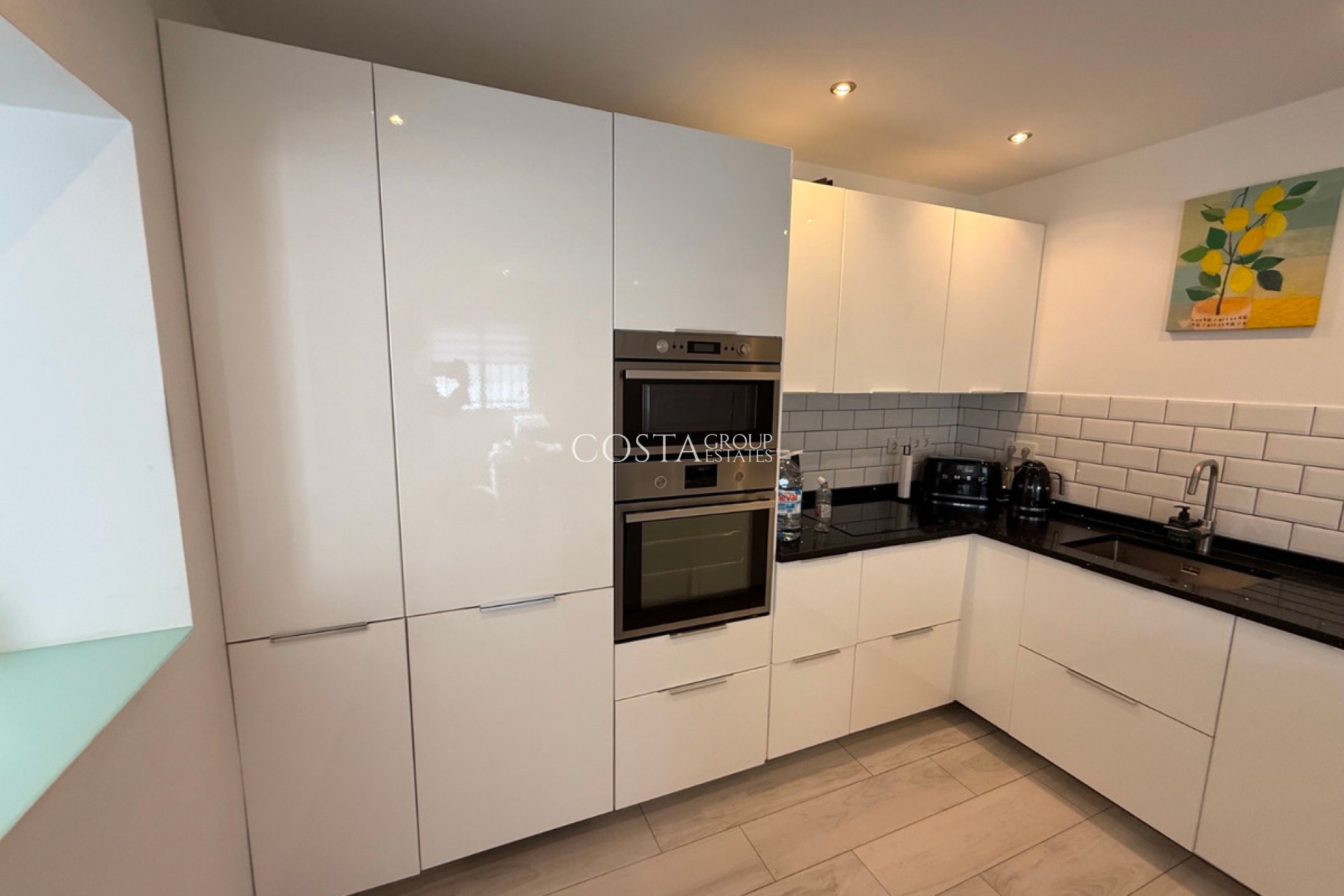 Resale - Villa -
Orihuela Costa - Villamartin