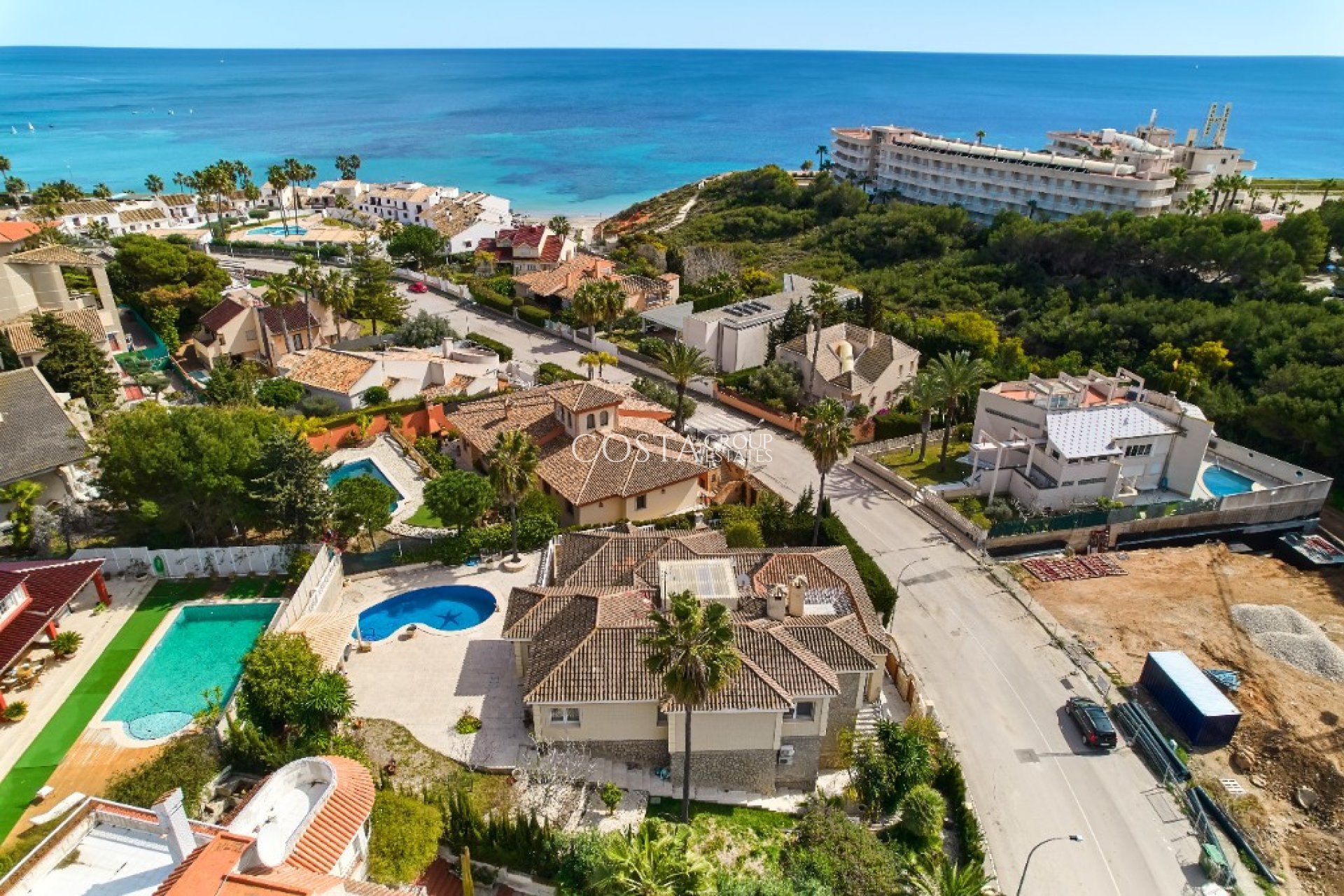 Resale - Villa -
Orihuela - Dehesa de Campoamor