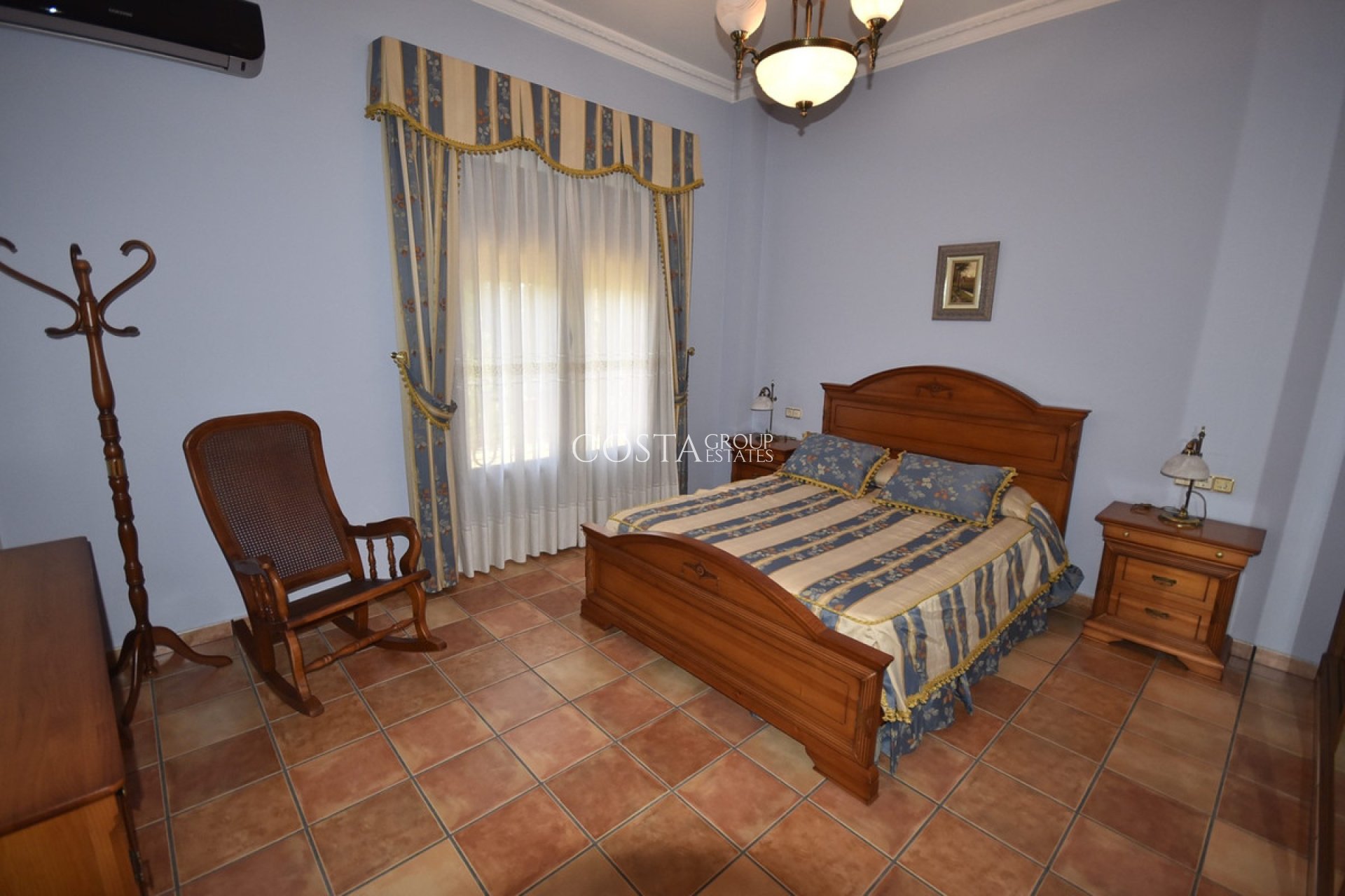 Resale - Villa -
Orihuela - La Matanza