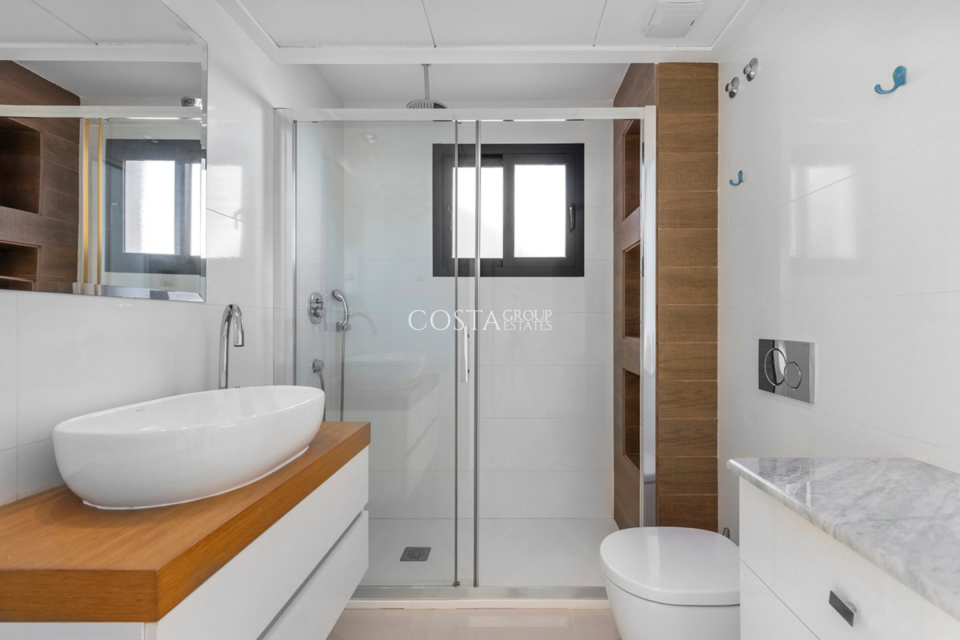 Resale - Villa -
Orihuela - La Zenia