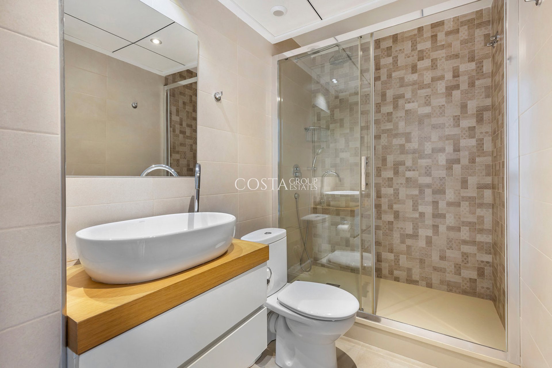 Resale - Villa -
Orihuela - La Zenia