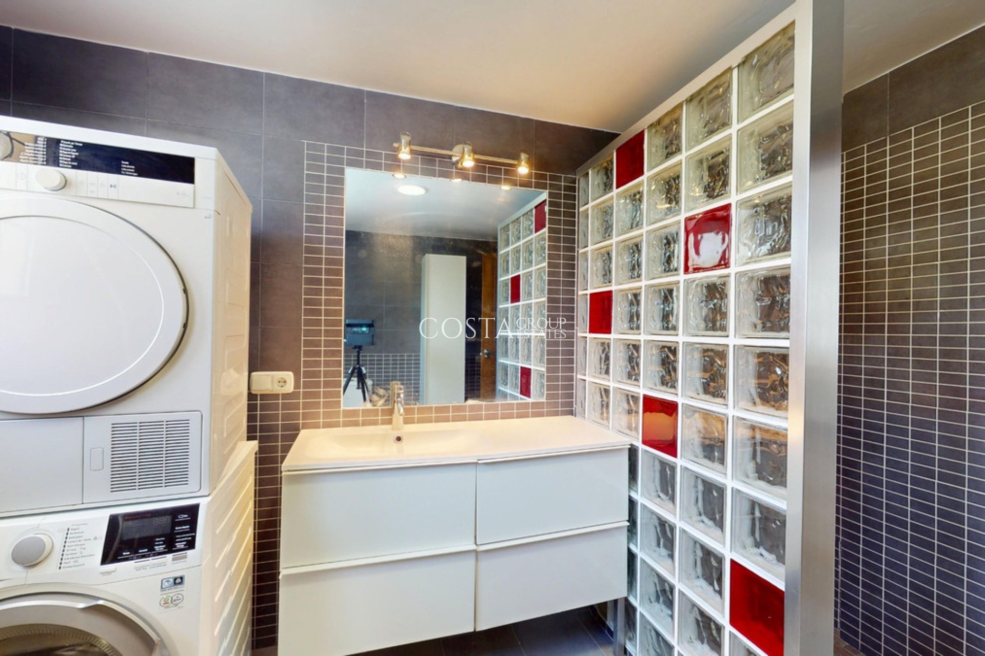 Resale - Villa -
Orihuela - La Zenia