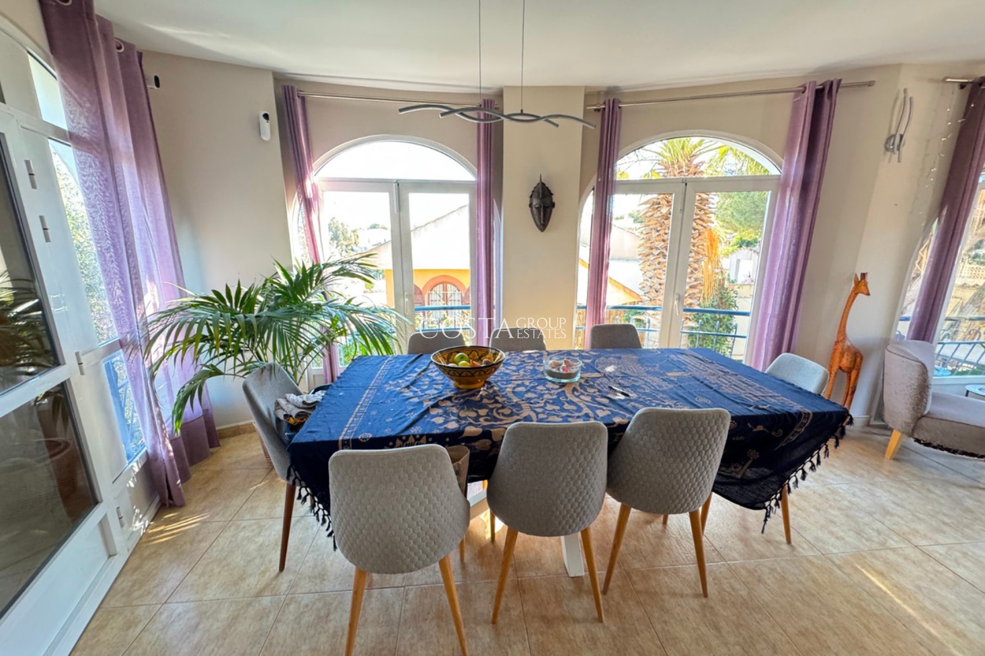 Resale - Villa -
Orihuela - La Zenia