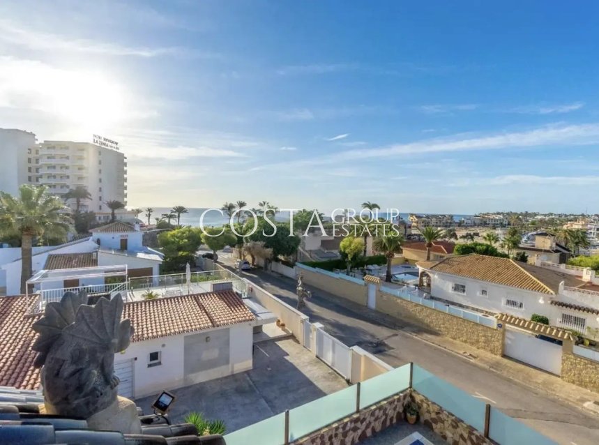 Resale - Villa -
Orihuela - La Zenia