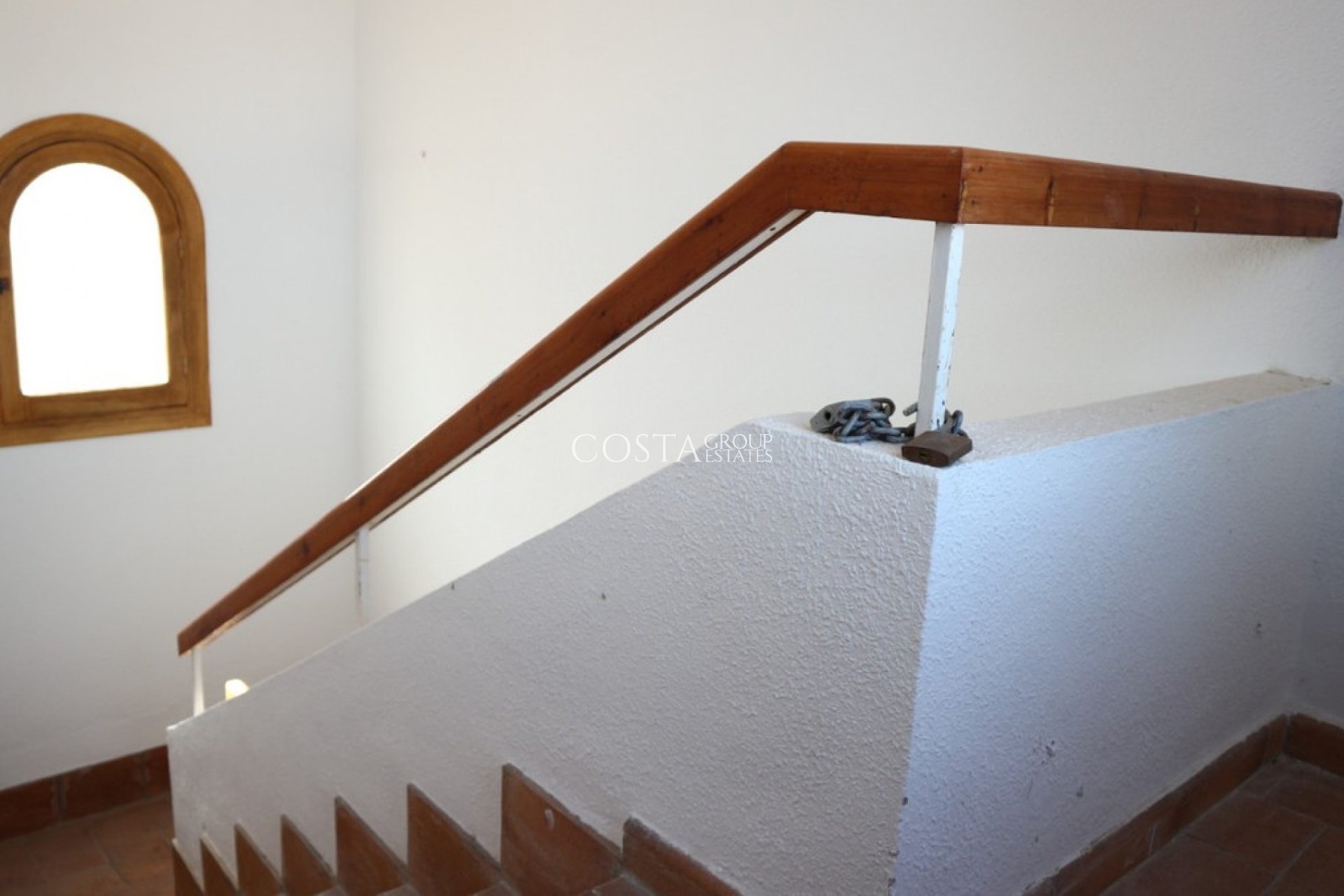 Resale - Villa -
Orihuela - La Zenia