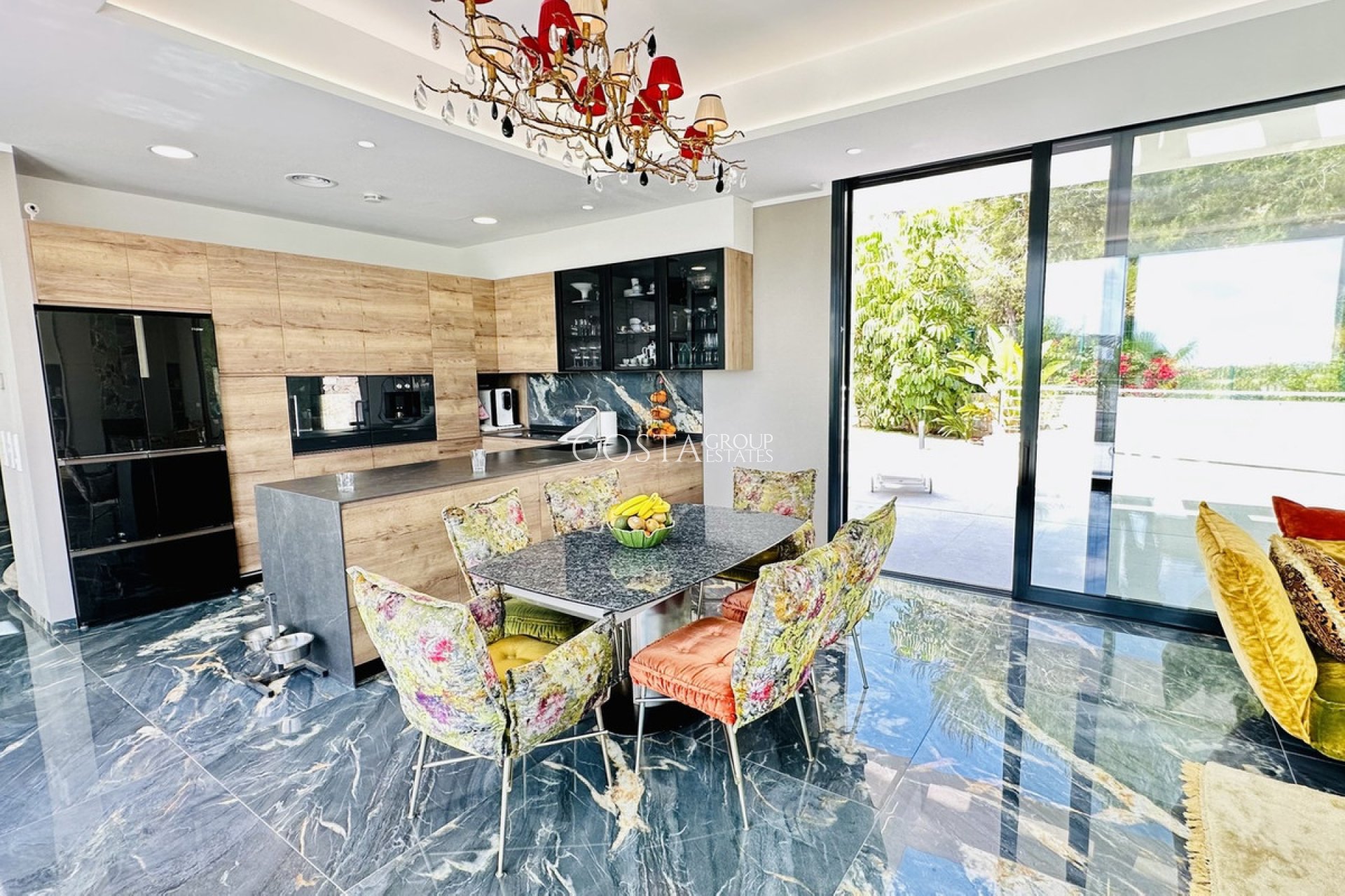 Resale - Villa -
Orihuela - Las Colinas Golf