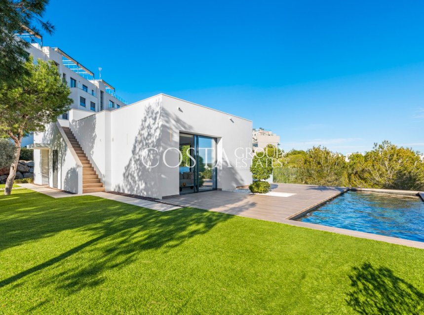 Resale - Villa -
Orihuela - Las Colinas Golf