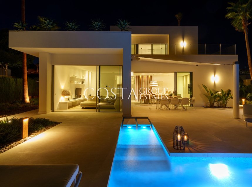 Resale - Villa -
Orihuela - Las Colinas Golf