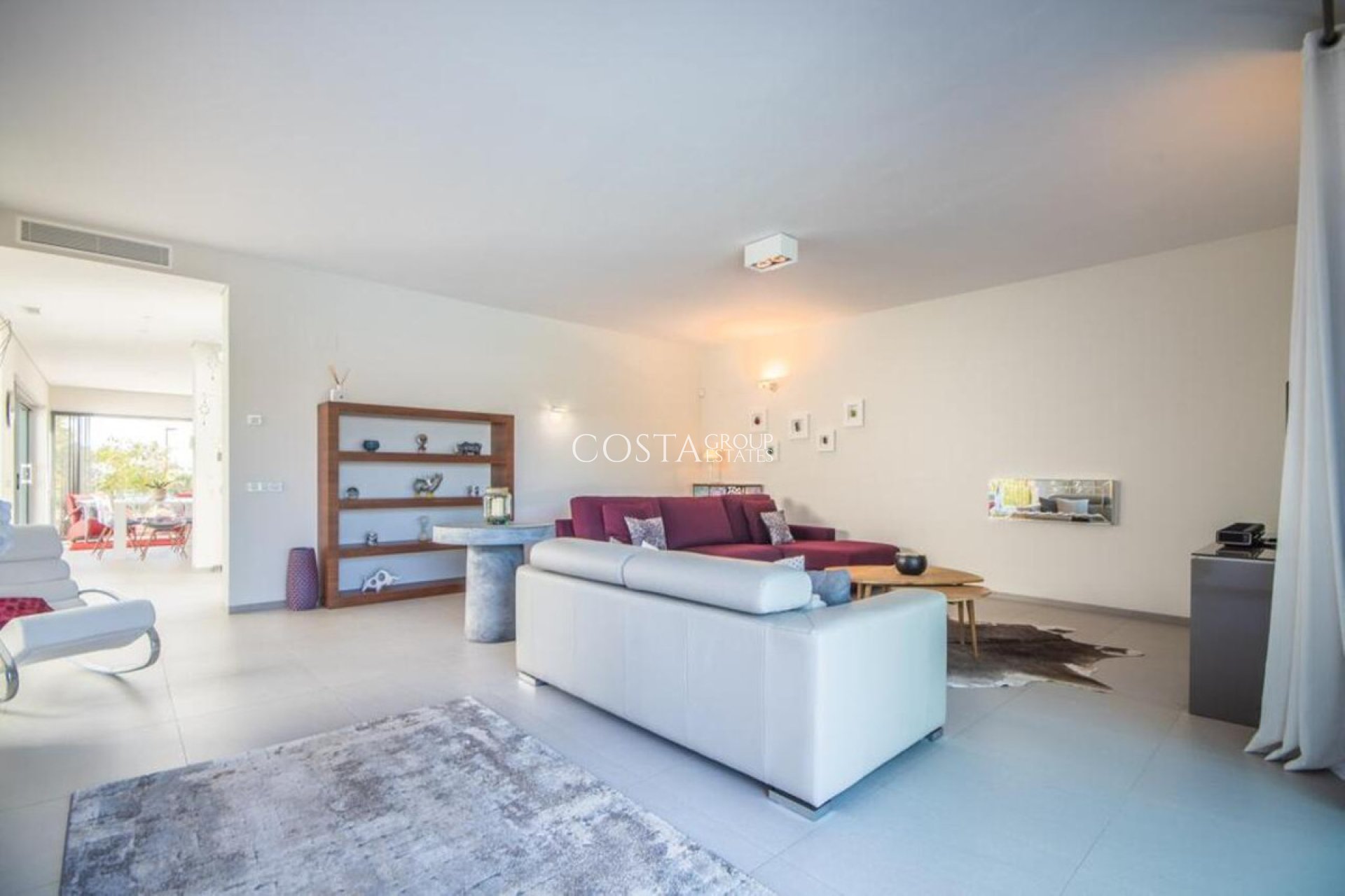 Resale - Villa -
Orihuela - Las Colinas Golf