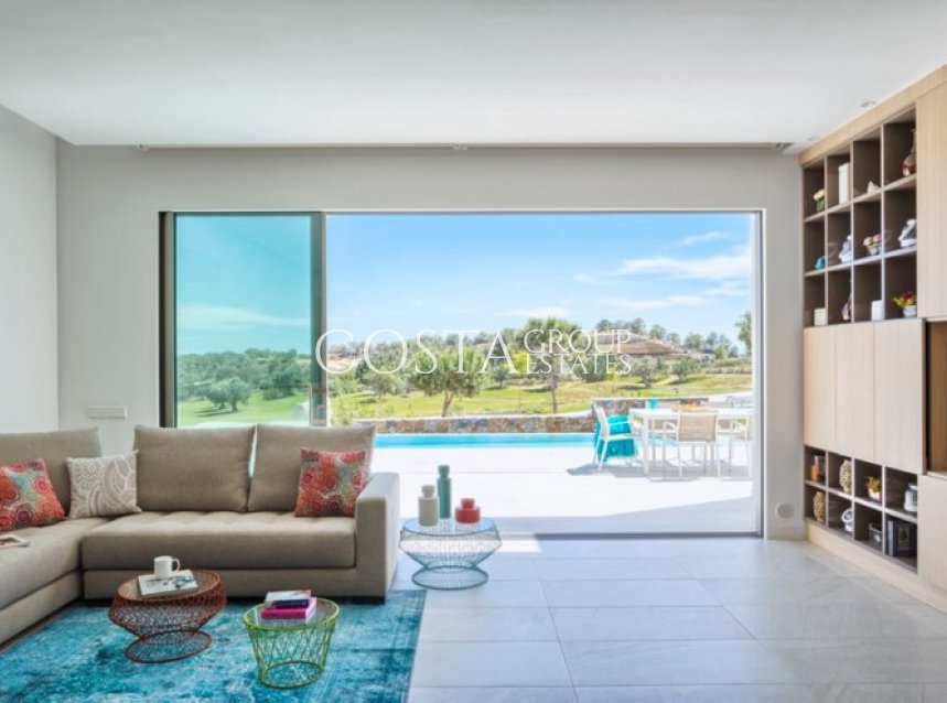 Resale - Villa -
Orihuela - Las Colinas Golf