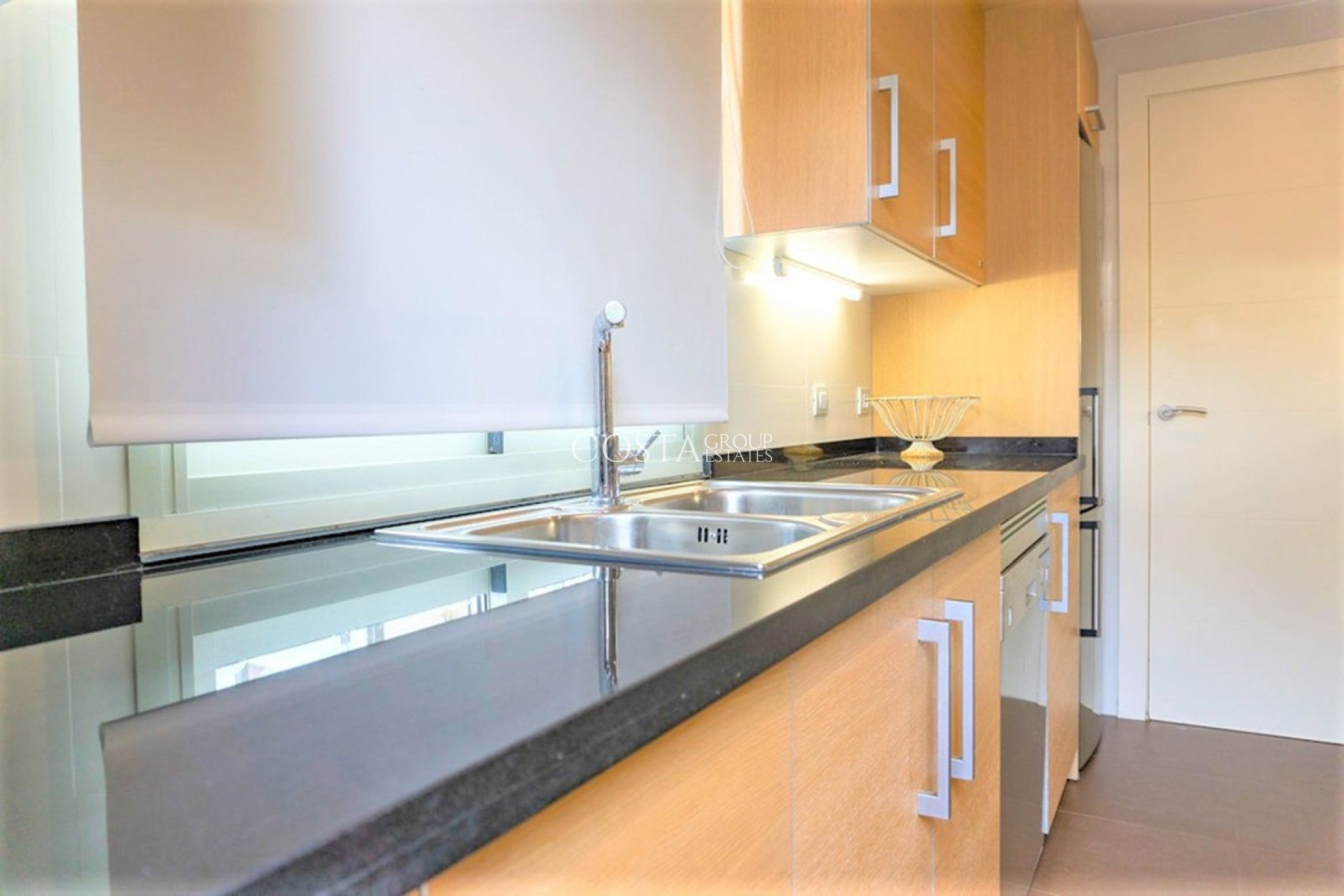 Resale - Villa -
Orihuela - Las Colinas Golf