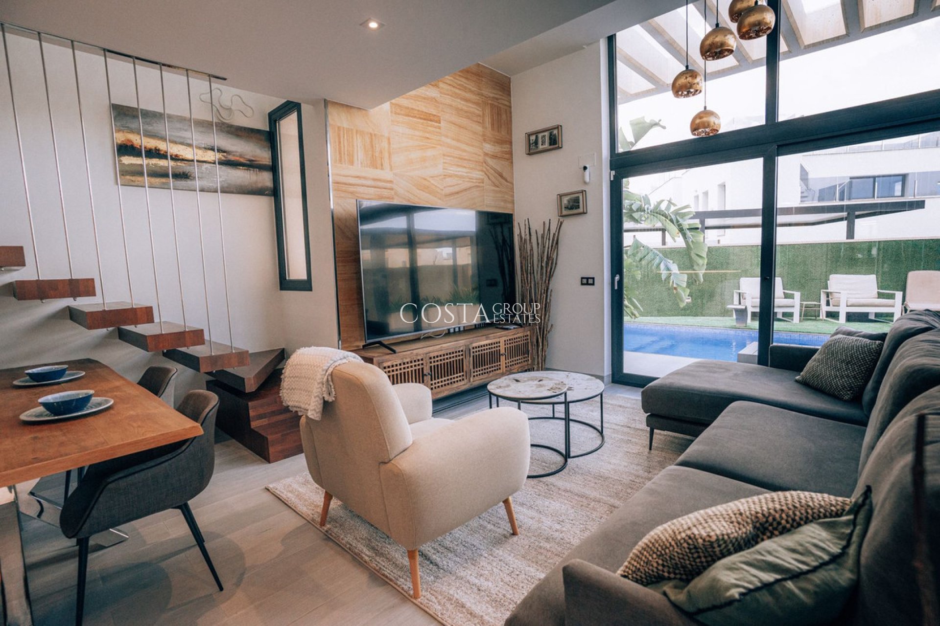 Resale - Villa -
Orihuela - Lomas de Cabo Roig