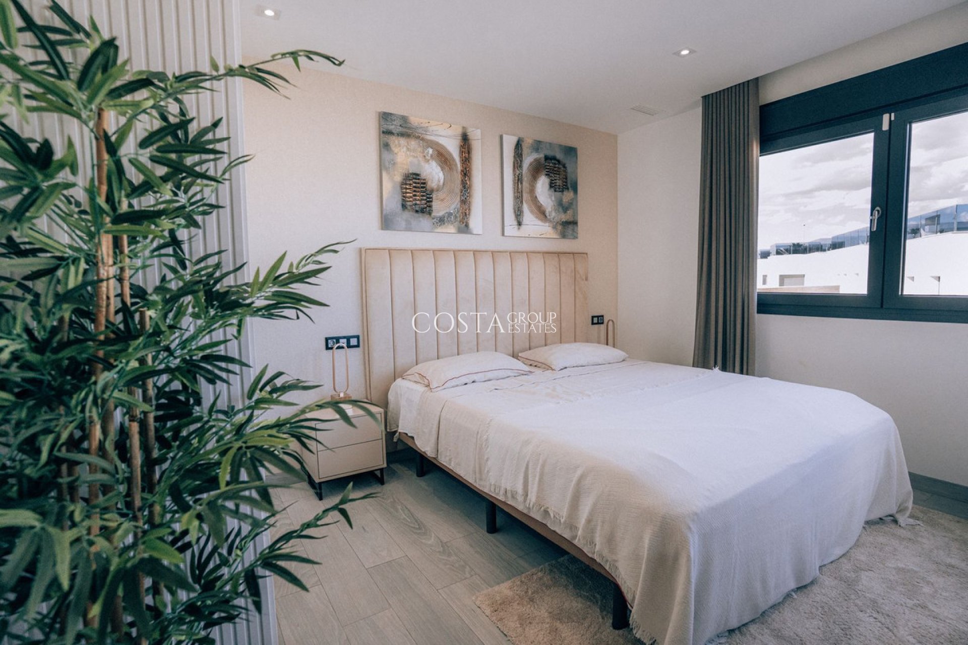 Resale - Villa -
Orihuela - Lomas de Cabo Roig