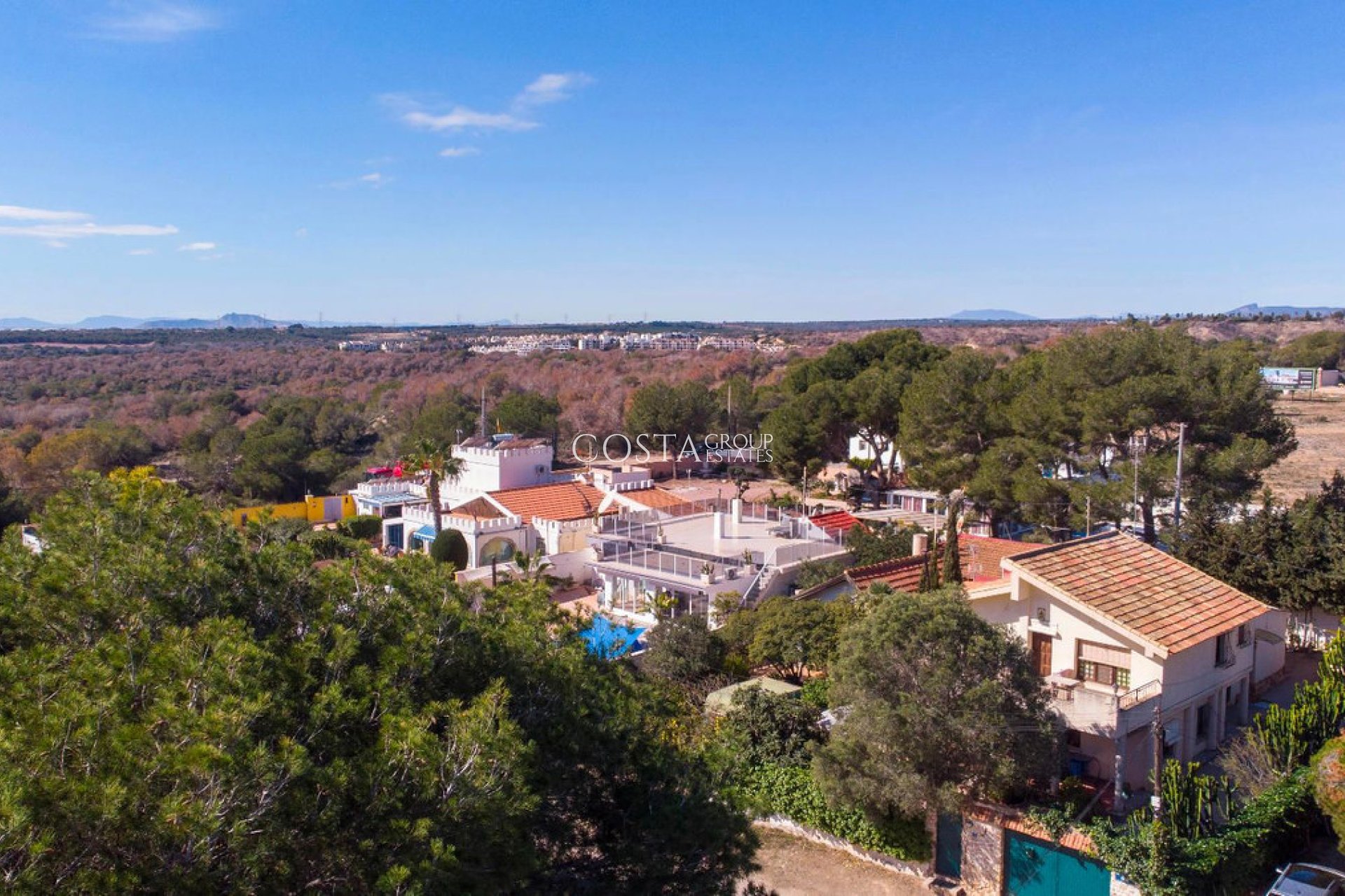 Resale - Villa -
Orihuela - Lomas de Cabo Roig