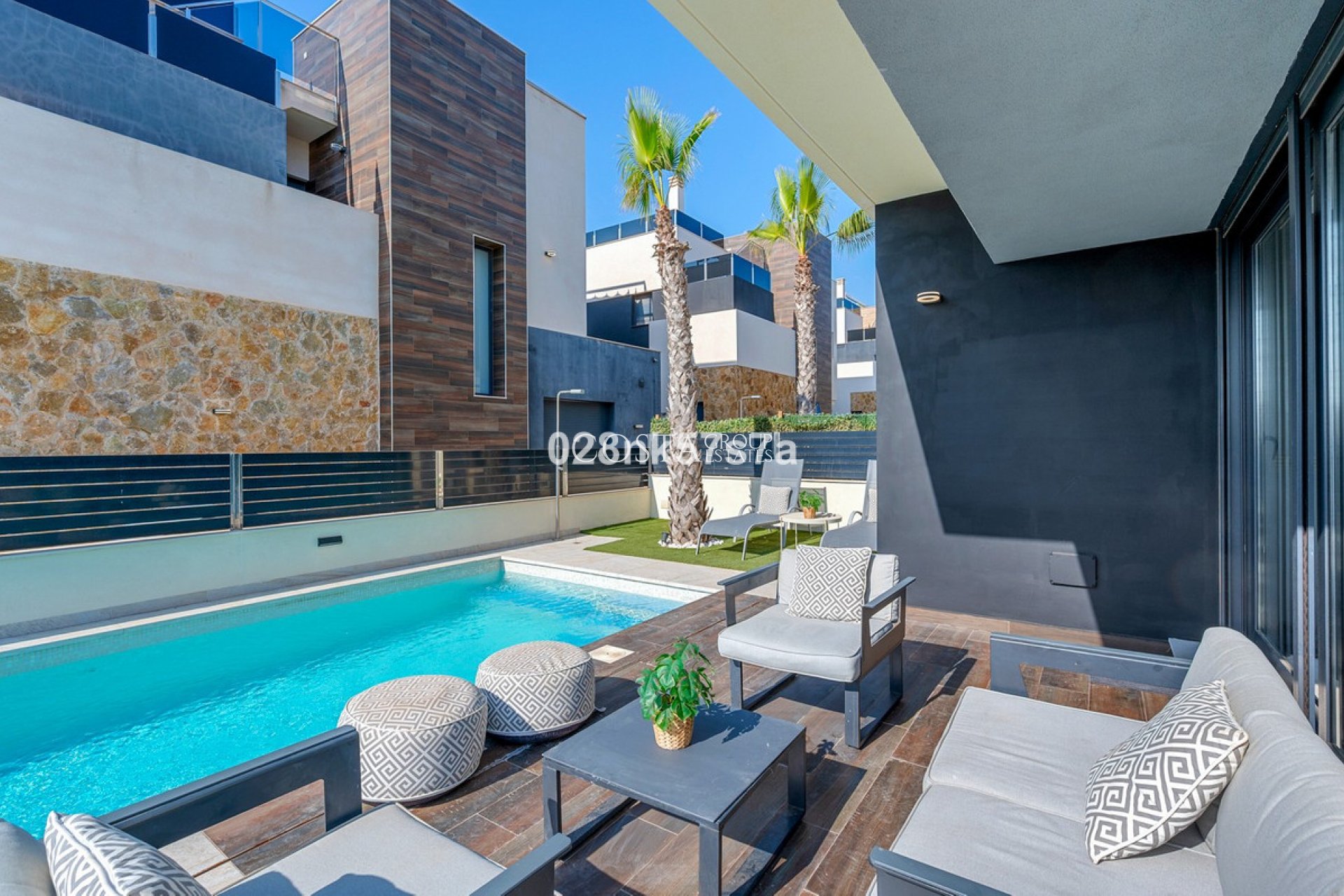 Resale - Villa -
Orihuela - Lomas de Cabo Roig