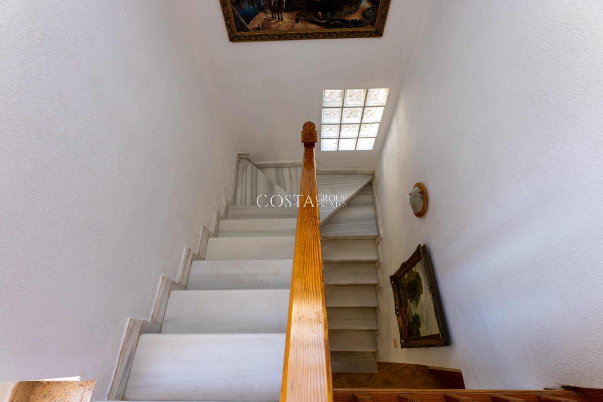 Resale - Villa -
Orihuela - Los Altos