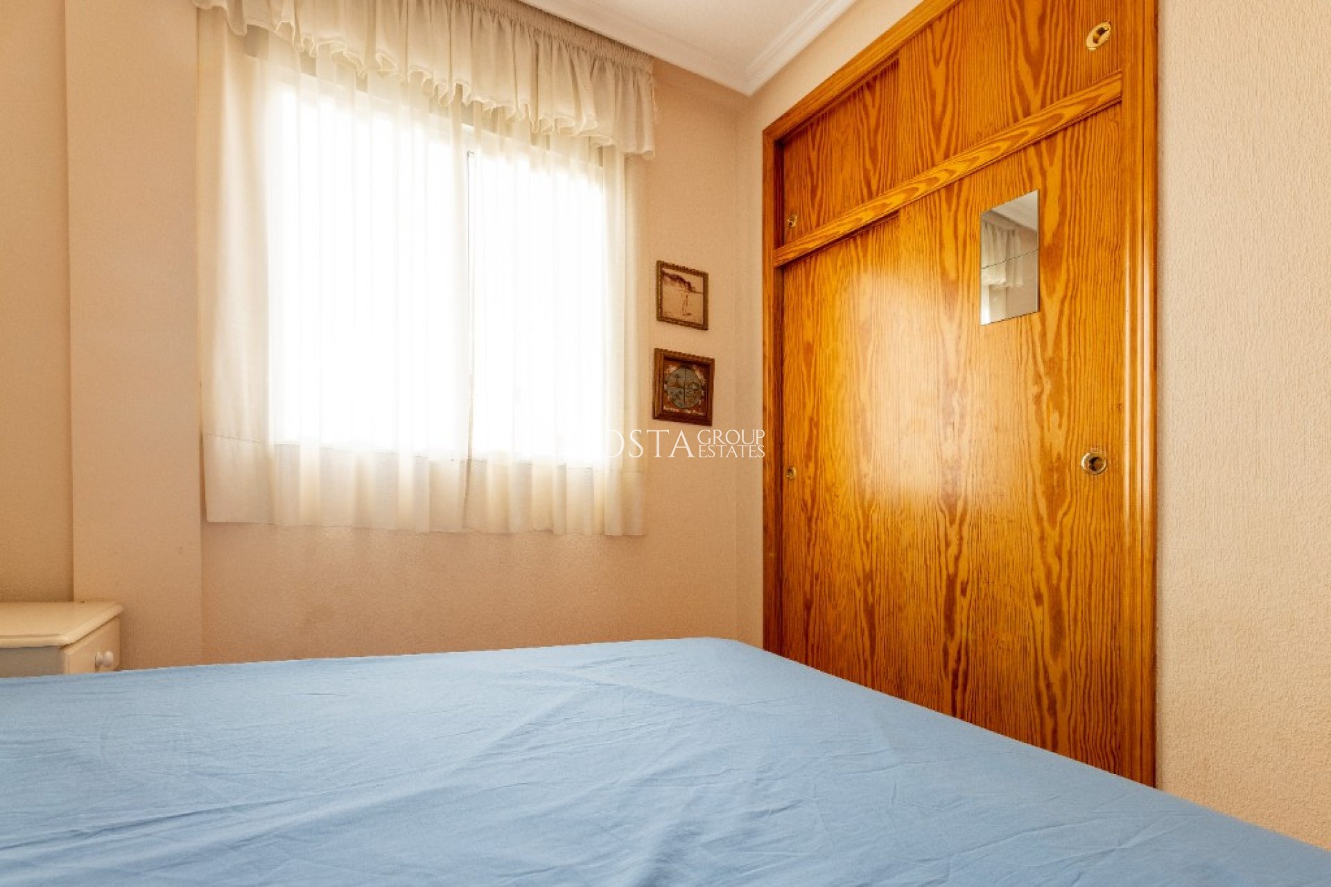 Resale - Villa -
Orihuela - Los Altos