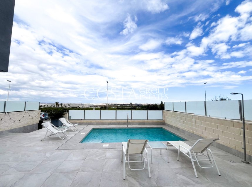 Resale - Villa -
Orihuela - Los Altos