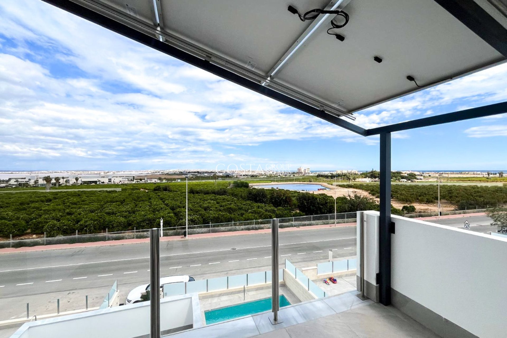 Resale - Villa -
Orihuela - Los Altos