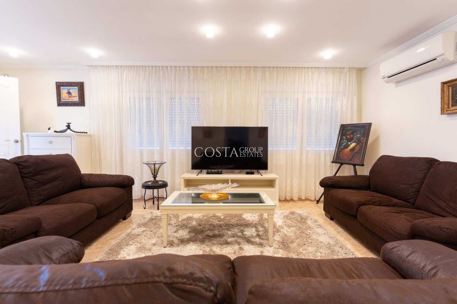 Resale - Villa -
Orihuela - Los Balcones