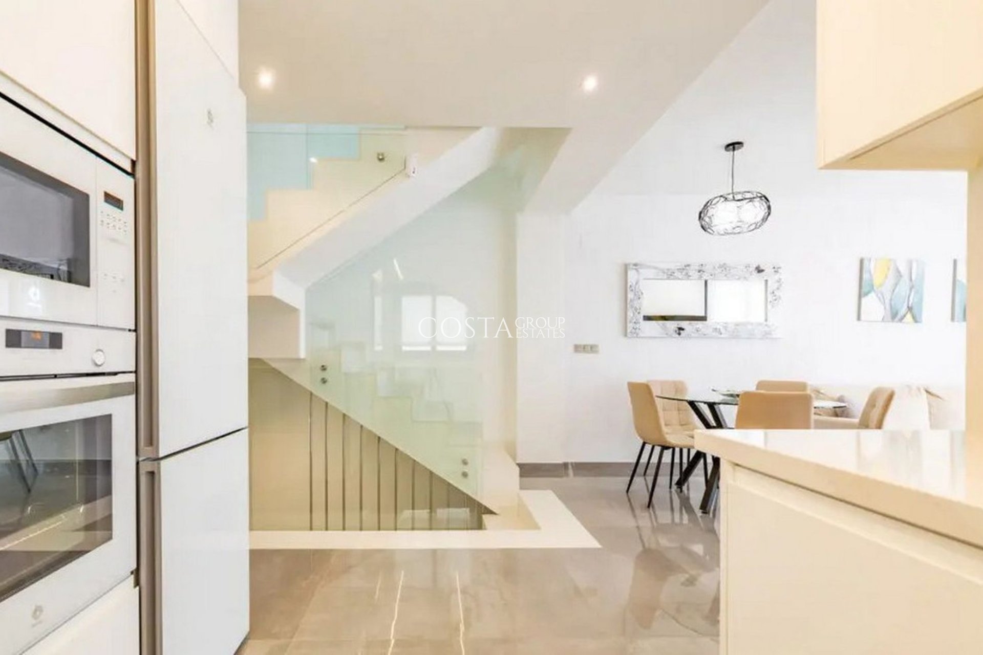 Resale - Villa -
Orihuela - Los Balcones