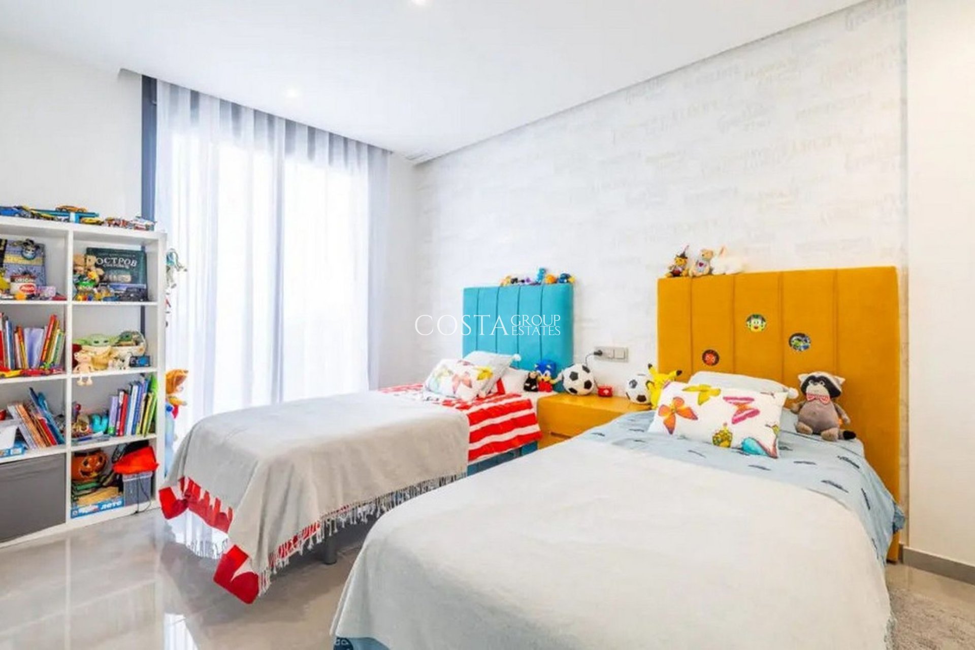 Resale - Villa -
Orihuela - Los Balcones