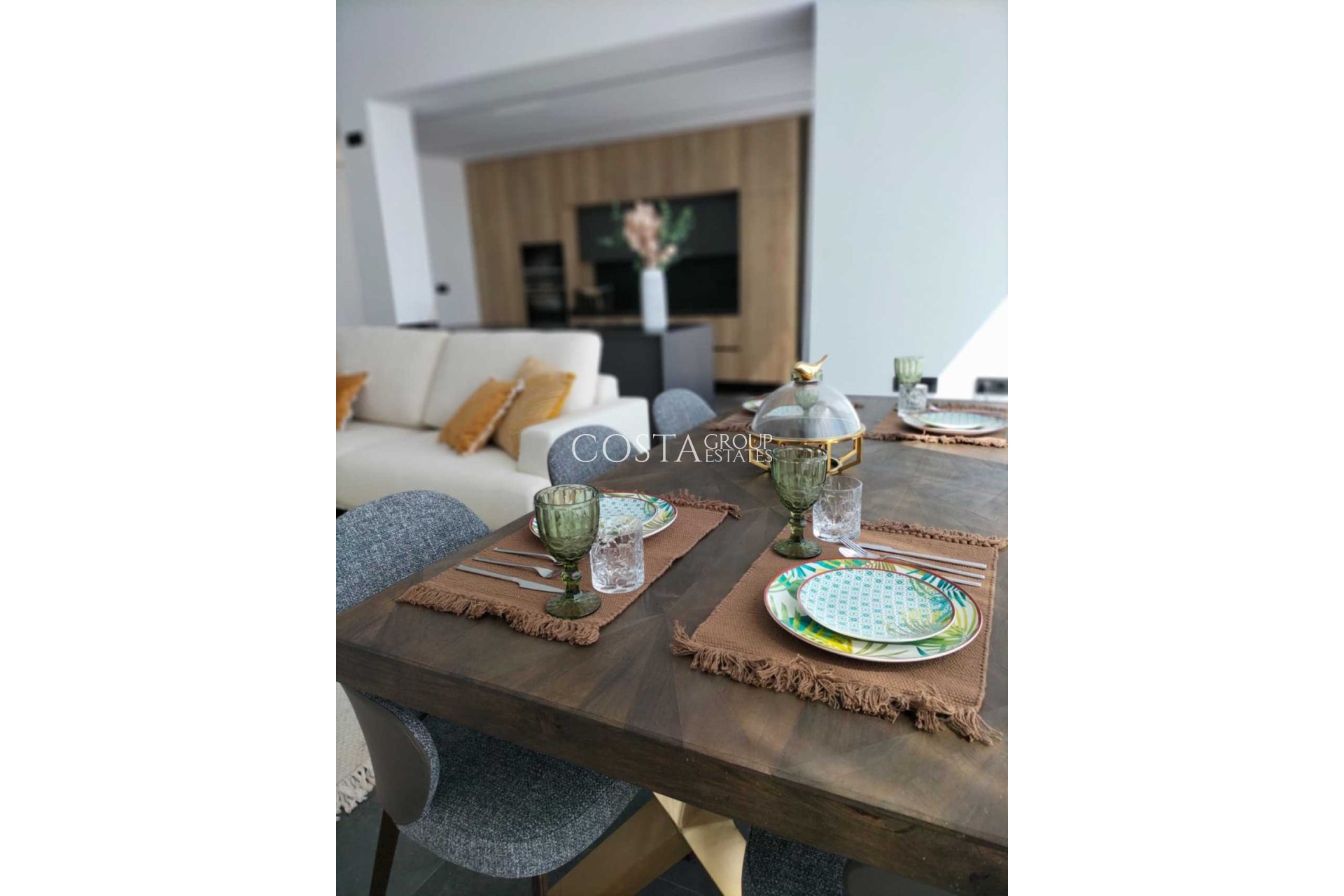 Resale - Villa -
Orihuela - Los Balcones