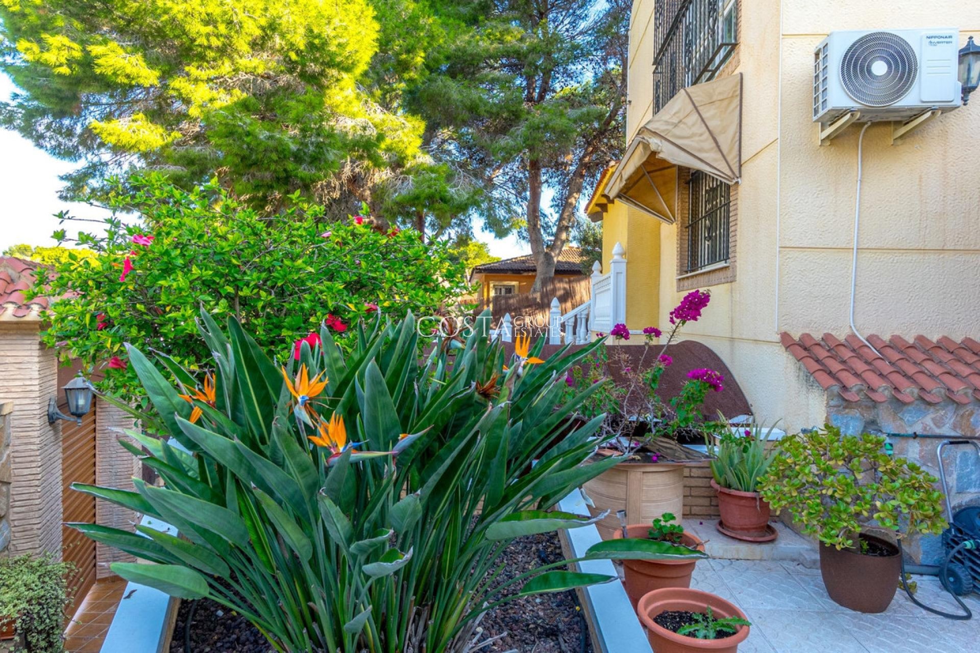 Resale - Villa -
Orihuela - Los Balcones