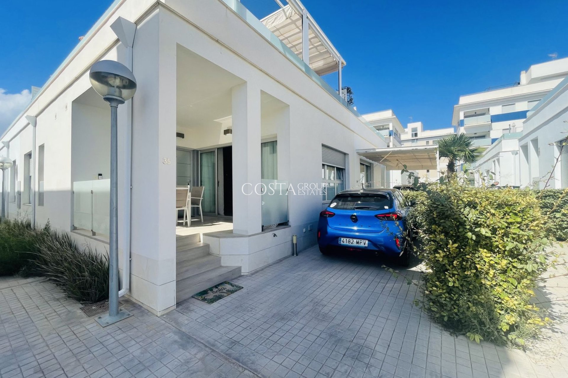 Resale - Villa -
Orihuela - Los Dolses