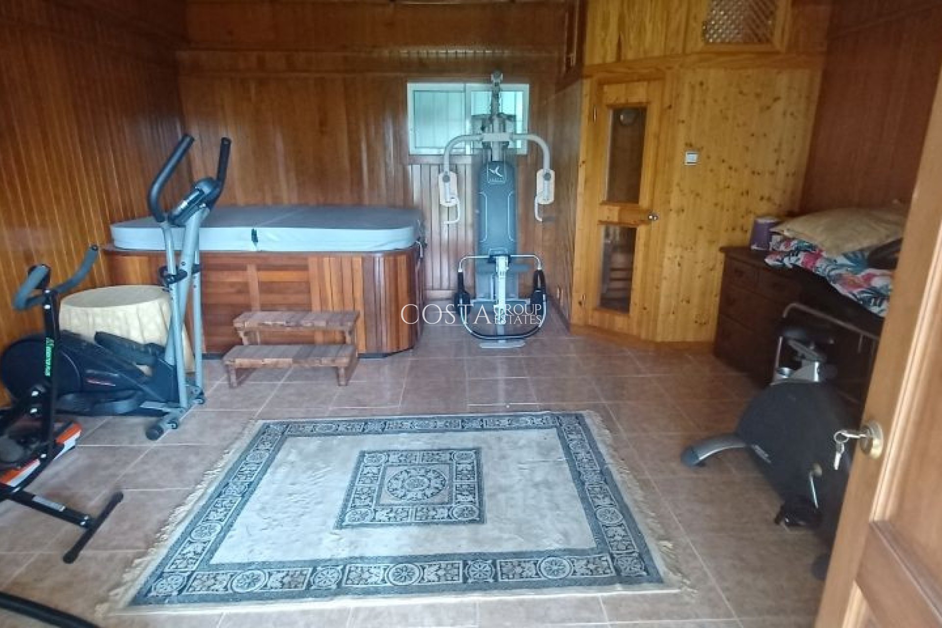 Resale - Villa -
Orihuela - Orihuela Costa