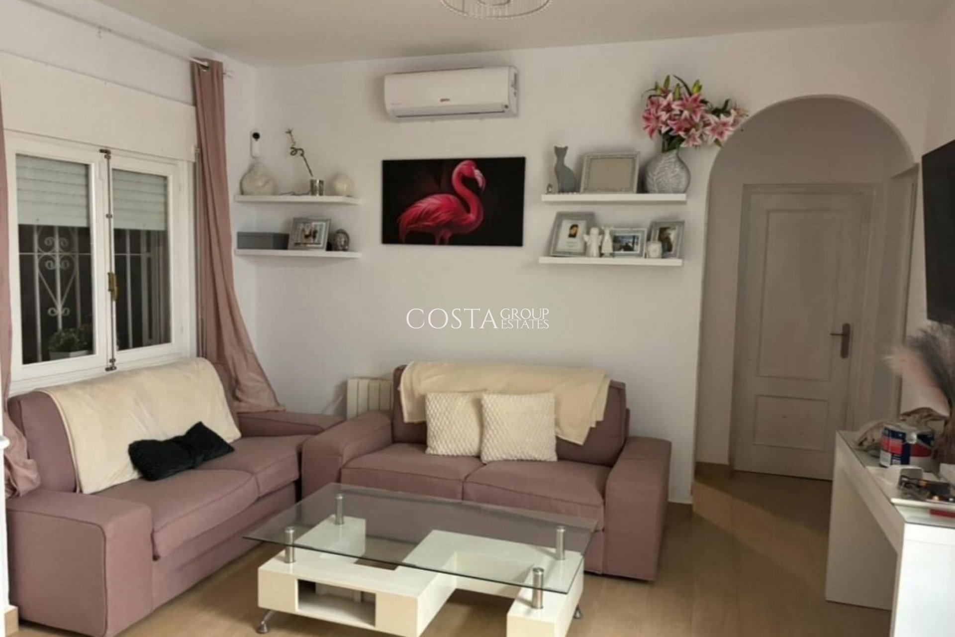 Resale - Villa -
Orihuela - Playa Flamenca