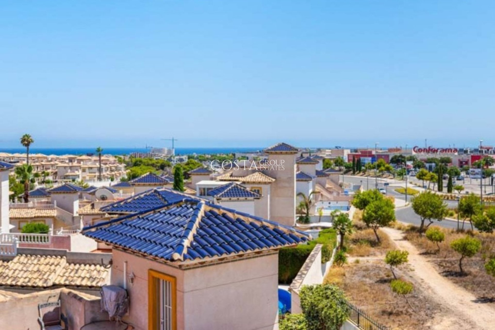 Resale - Villa -
Orihuela - Playa Flamenca