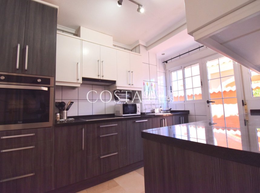 Resale - Villa -
Orihuela - Playa Flamenca