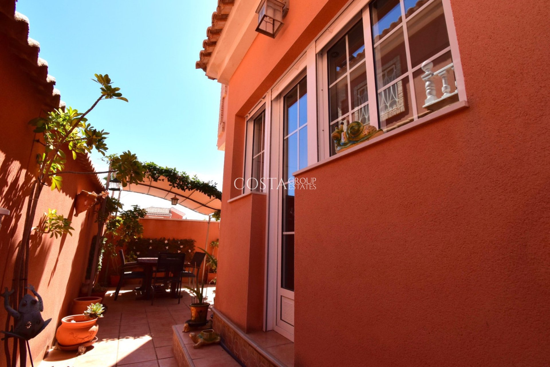 Resale - Villa -
Orihuela - Playa Flamenca