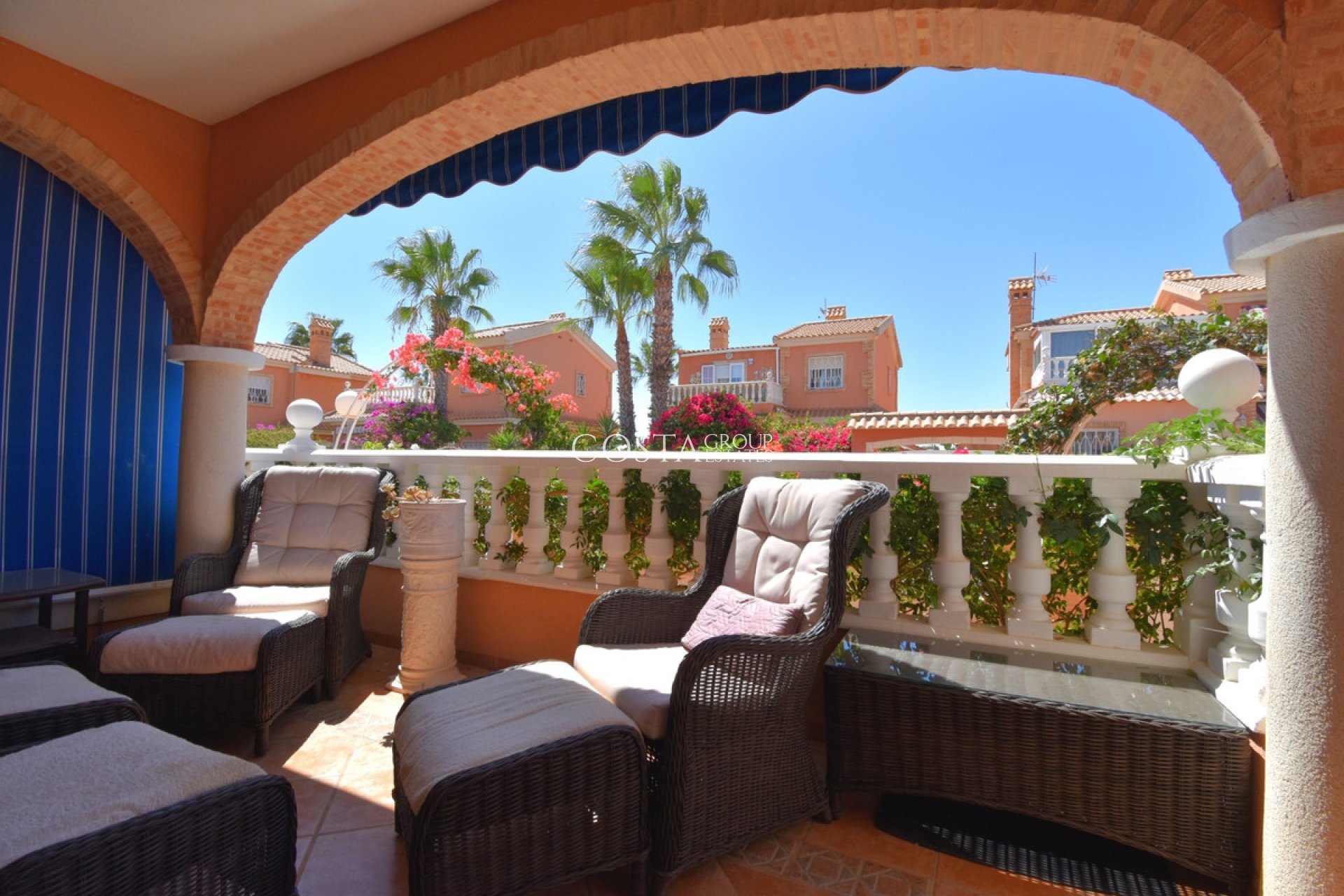 Resale - Villa -
Orihuela - Playa Flamenca