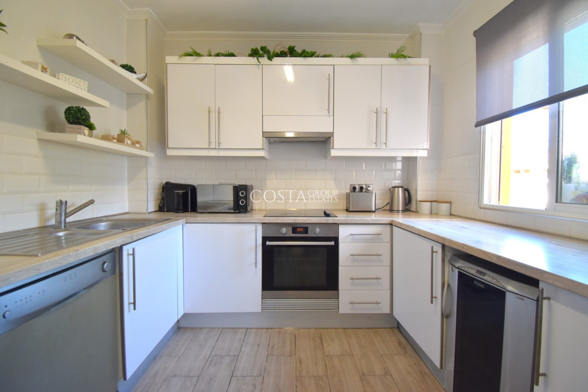 Resale - Villa -
Orihuela - Playa Flamenca