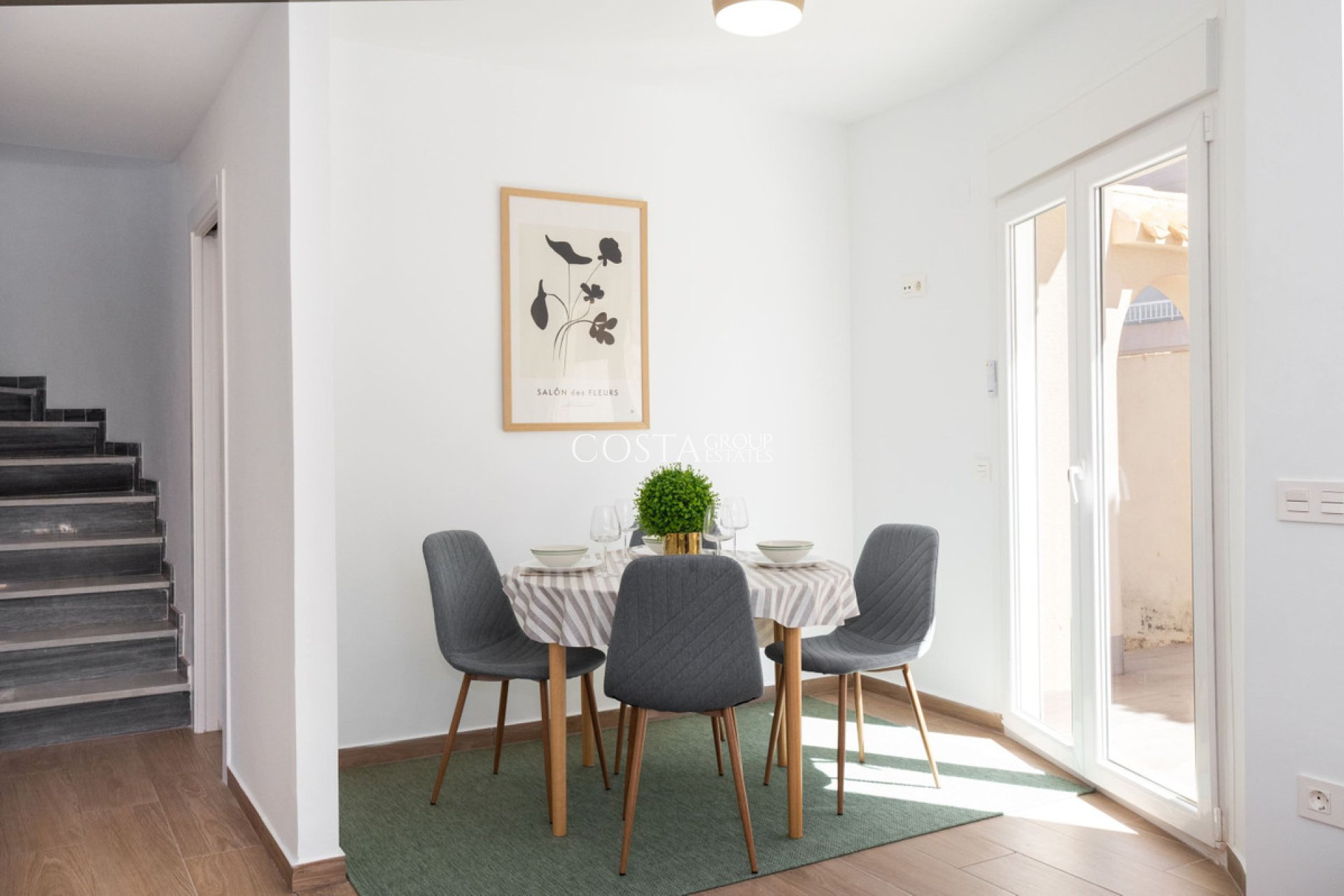 Resale - Villa -
Orihuela - Playa Flamenca