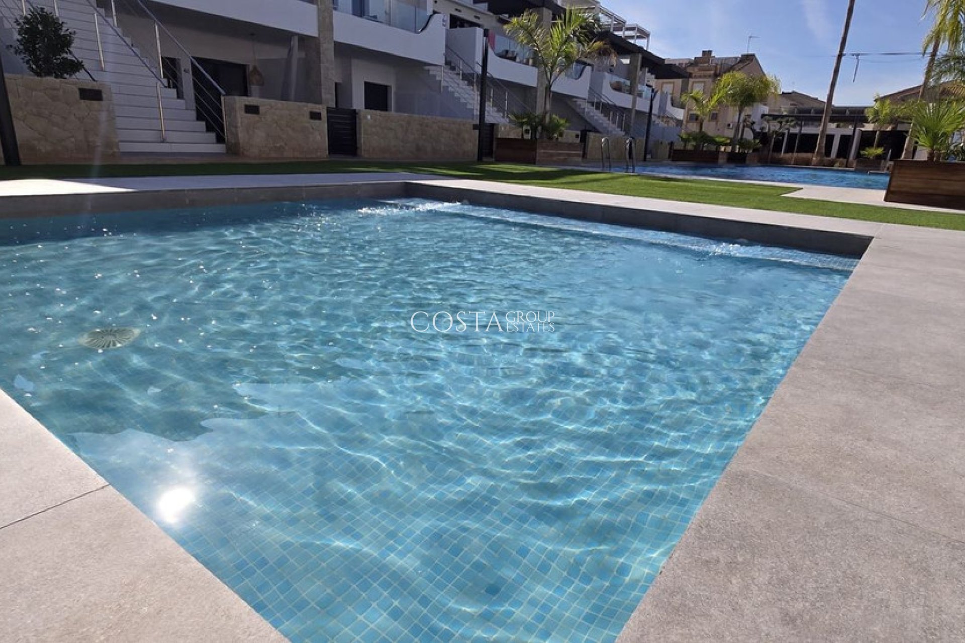 Resale - Villa -
Orihuela - Punta Prima